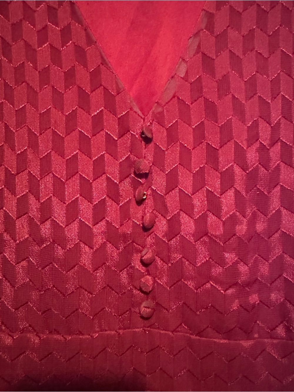 ModCloth Red Herringbone Embossed Tie Waist V-Neck Shirt Dress Size Small - Picture 3 of 7